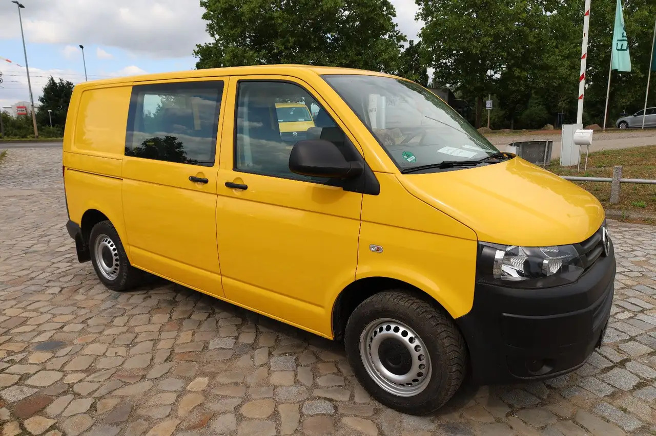 Volkswagen T5 Transporter Kasten-Kombi 2.0 TDI/EU5/5-Sitze - Osobní auto: obrázek 4 Volkswagen T5 Transporter Kasten-Kombi 2.0 TDI/EU5/5-Sitze - Osobní auto: obrázek 4