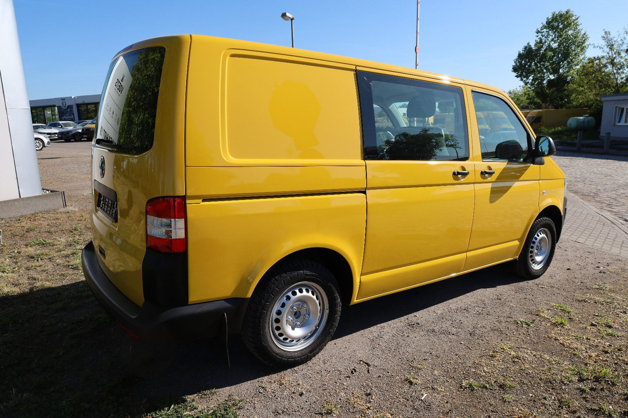 Volkswagen T5 Transporter Kasten-Kombi 2.0 TDI/EU5/5-Sitze - Mikrobus: obrázek 4 Volkswagen T5 Transporter Kasten-Kombi 2.0 TDI/EU5/5-Sitze - Mikrobus: obrázek 4