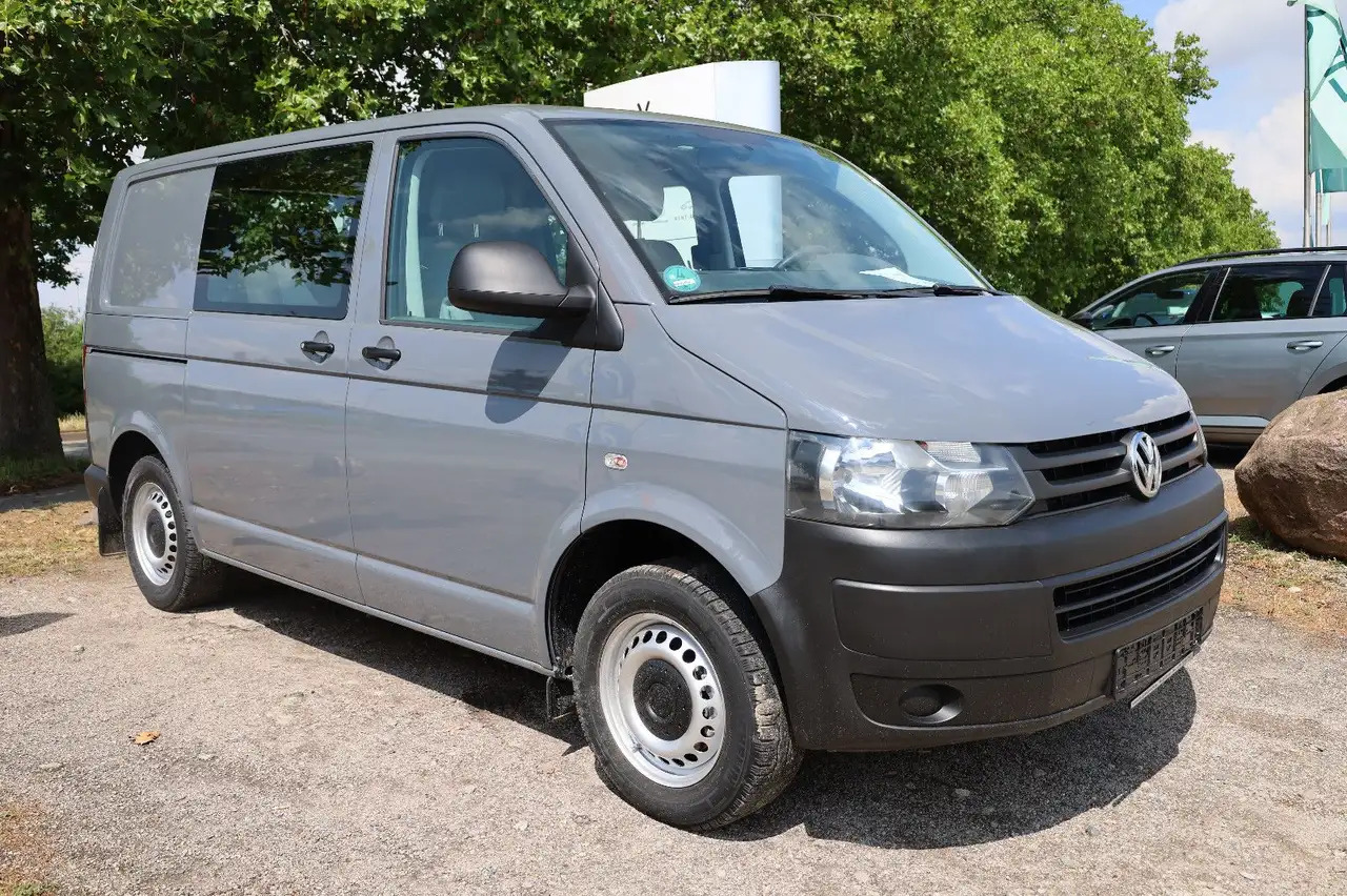 Volkswagen T5 Transporter Kasten-Kombi 2.0 TDI/EU5/5-Sitze - Osobní auto: obrázek 2 Volkswagen T5 Transporter Kasten-Kombi 2.0 TDI/EU5/5-Sitze - Osobní auto: obrázek 2