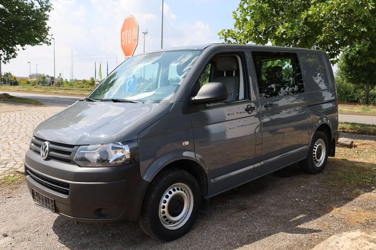 Volkswagen T5 Transporter Kasten-Kombi 2.0 TDI/EU5/5-Sitze - Osobní auto: obrázek 1 Volkswagen T5 Transporter Kasten-Kombi 2.0 TDI/EU5/5-Sitze - Osobní auto: obrázek 1