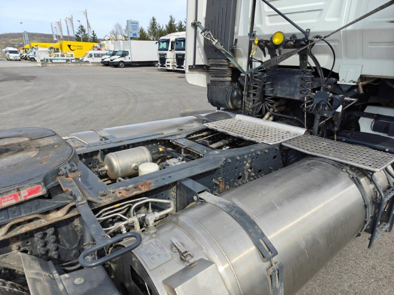IVECO Stralis AS440S46T/PLNG Intarder Klima Luftfeder ZV - Tahač: obrázek 3 IVECO Stralis AS440S46T/PLNG Intarder Klima Luftfeder ZV - Tahač: obrázek 3