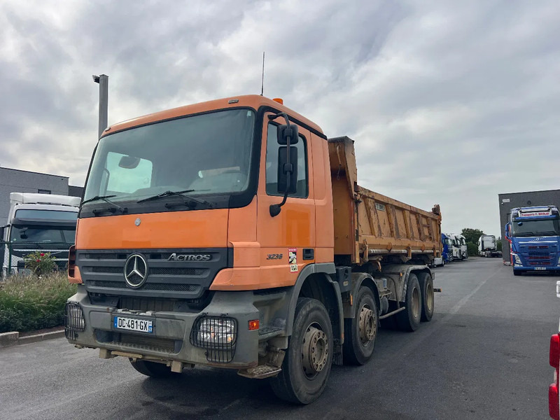 Mercedes-Benz Actros 3336 8x4 TIPPER**3 Pedals**Actros 3336** - Sklápěč: obrázek 5 Mercedes-Benz Actros 3336 8x4 TIPPER**3 Pedals**Actros 3336** - Sklápěč: obrázek 5