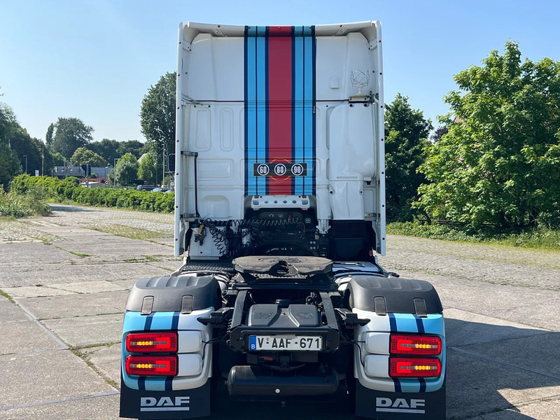 Tahač DAF XF 530 MARTINI RACING XF530 full options: obrázek 10