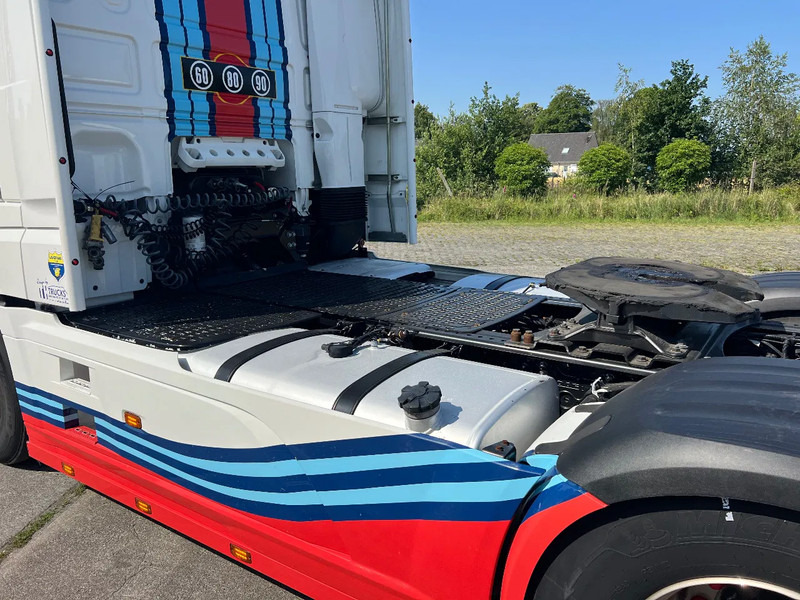 Tahač DAF XF 530 MARTINI RACING XF530 full options: obrázek 9