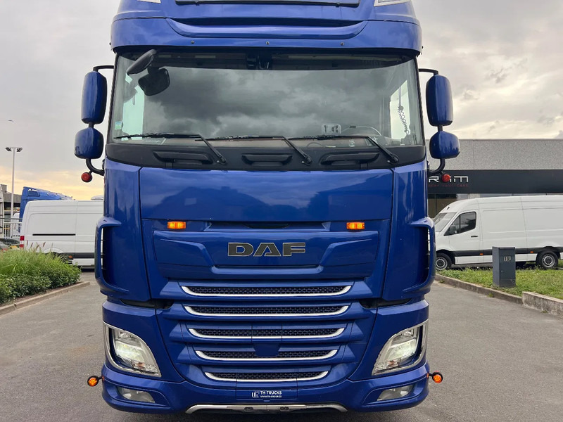 DAF XF 530 Retarder**ZF MANUEEL**Full Air**12/2019 - Tahač: obrázek 2 DAF XF 530 Retarder**ZF MANUEEL**Full Air**12/2019 - Tahač: obrázek 2