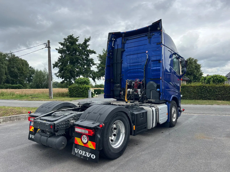 Tahač Volvo FH 460 LNG+Diesel full options 2021 model: obrázek 9