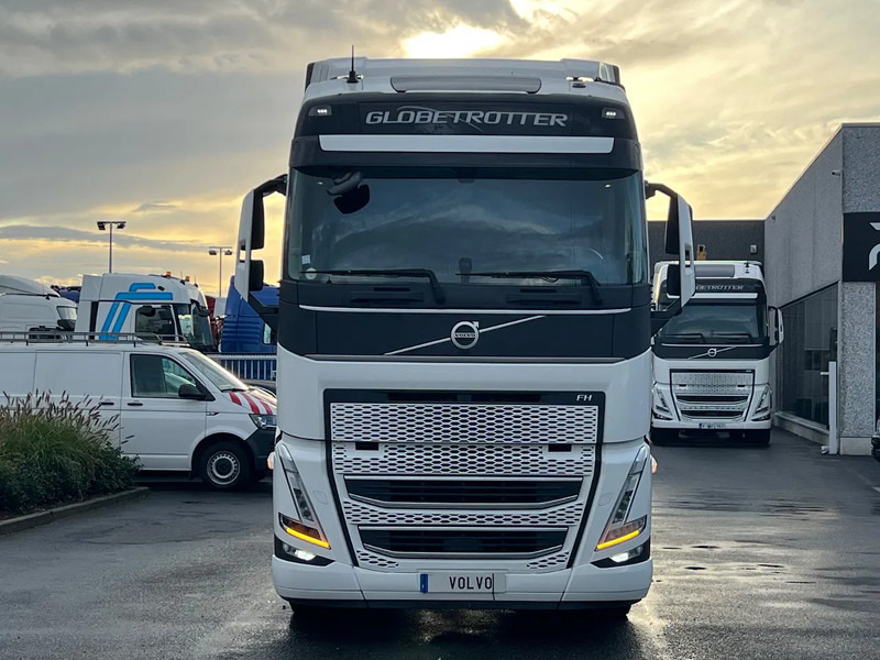 Volvo FH 500 I SHIFT**FH500 TURBO COMPOUND**512000km - Tahač: obrázek 4 Volvo FH 500 I SHIFT**FH500 TURBO COMPOUND**512000km - Tahač: obrázek 4