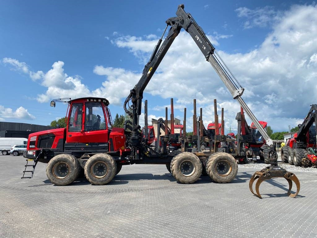 Komatsu 855 - Vyvážecí souprava: obrázek 3 Komatsu 855 - Vyvážecí souprava: obrázek 3