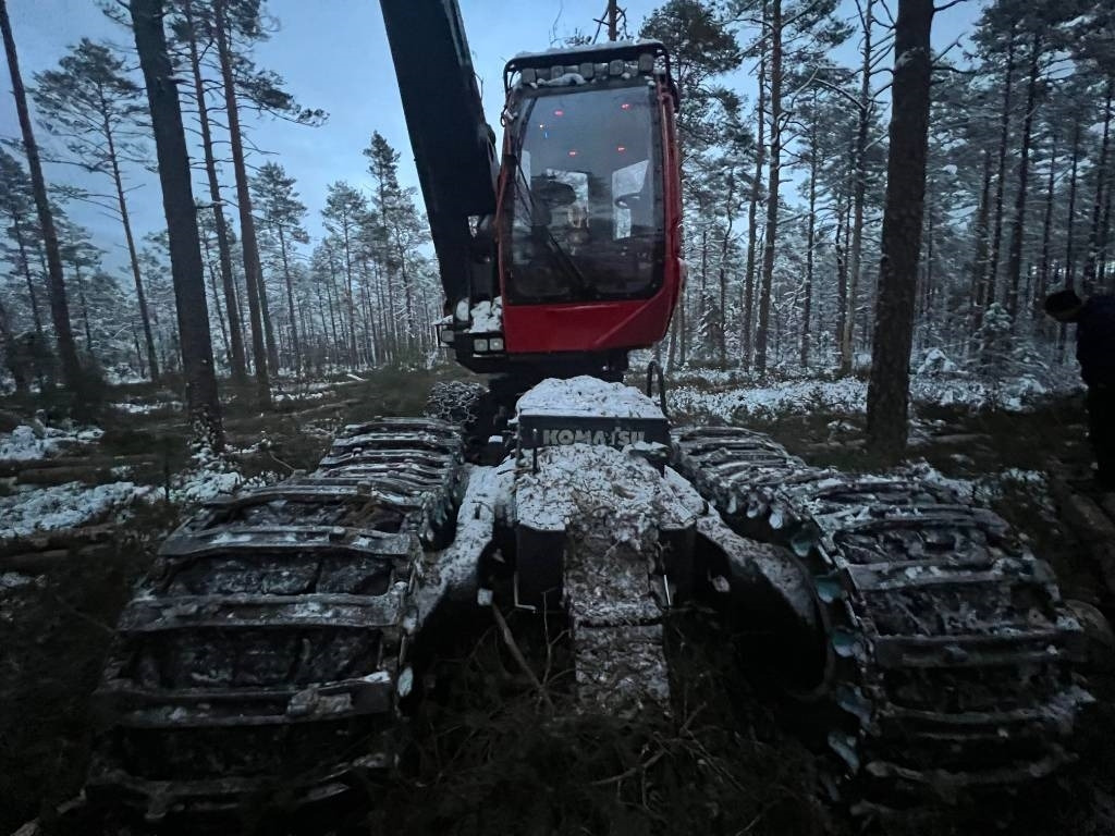 Komatsu 901xc - Harvestor: obrázek 3 Komatsu 901xc - Harvestor: obrázek 3