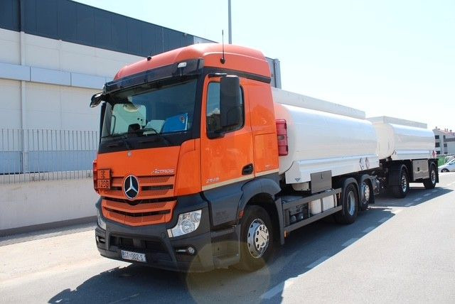 Mercedes-Benz Actros 2548 6x2/4 - Cisternové vozidlo: obrázek 1 Mercedes-Benz Actros 2548 6x2/4 - Cisternové vozidlo: obrázek 1
