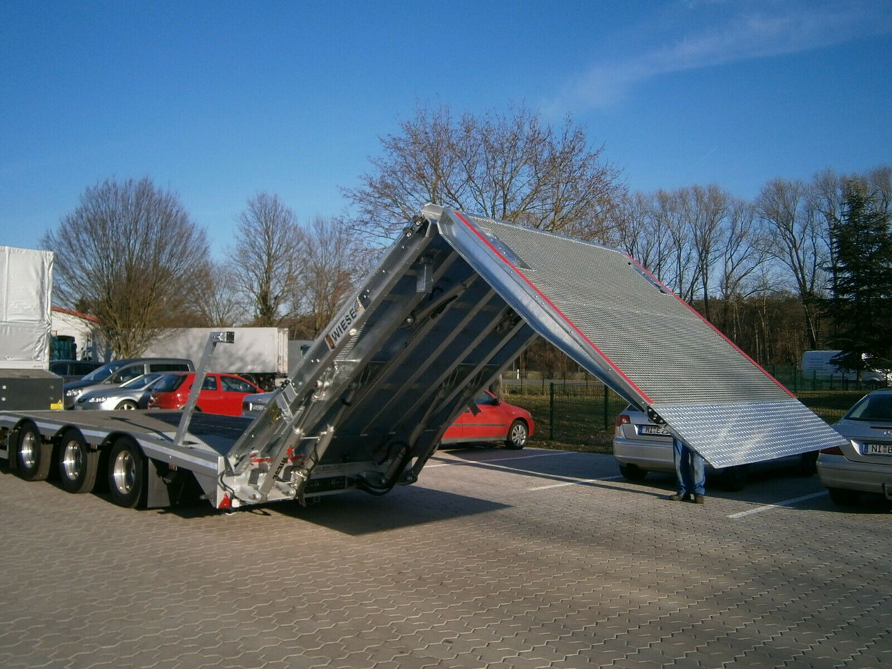 Gabelstaplertransporter Tiefbett Rampen - Podvalníkový návěs: obrázek 2 Gabelstaplertransporter Tiefbett Rampen - Podvalníkový návěs: obrázek 2