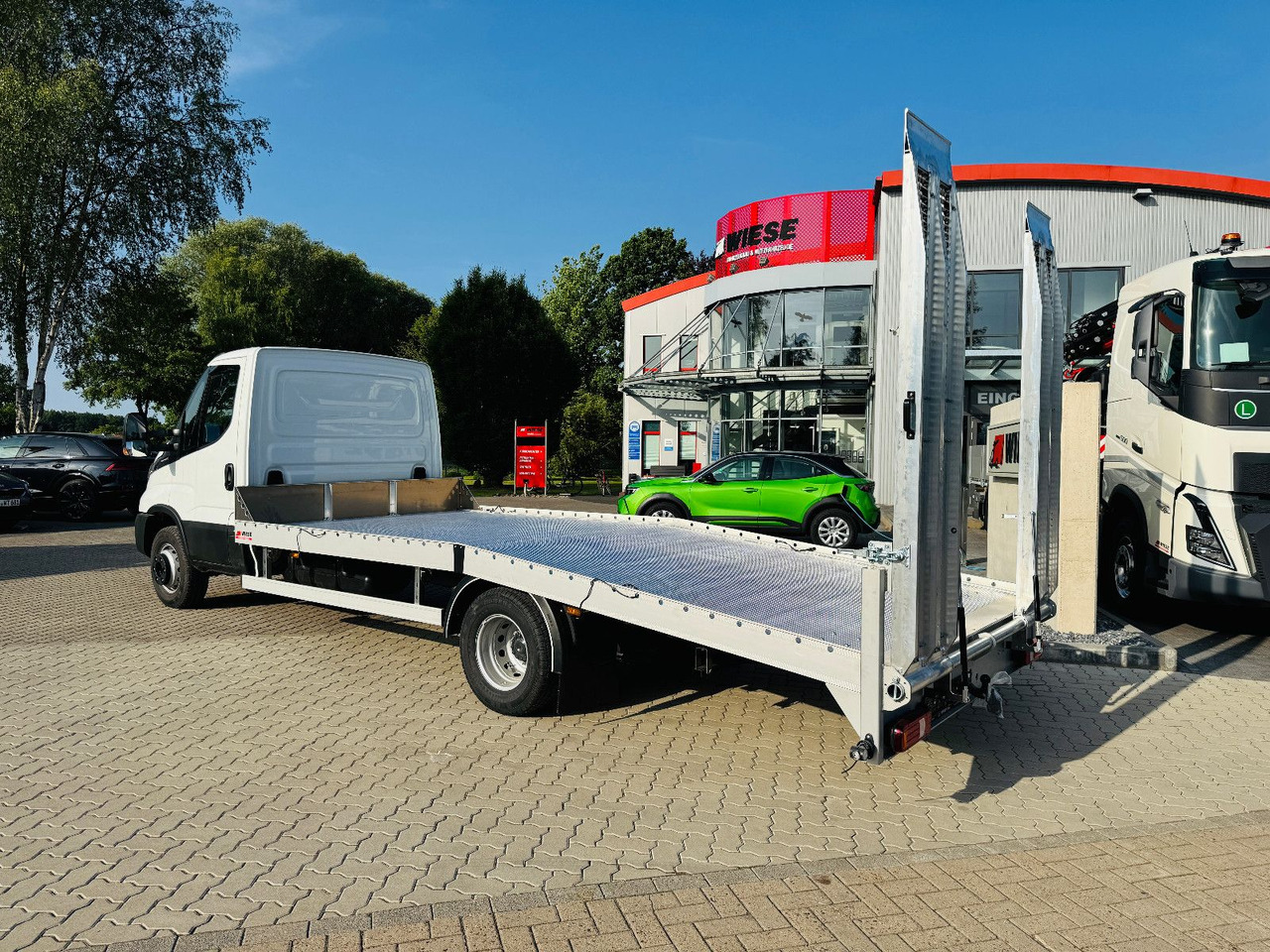 Iveco 70C18HA, Maschinen & Arbeitsbühnentrans. 2940kg! - Přepravník automobilů: obrázek 2 Iveco 70C18HA, Maschinen & Arbeitsbühnentrans. 2940kg! - Přepravník automobilů: obrázek 2