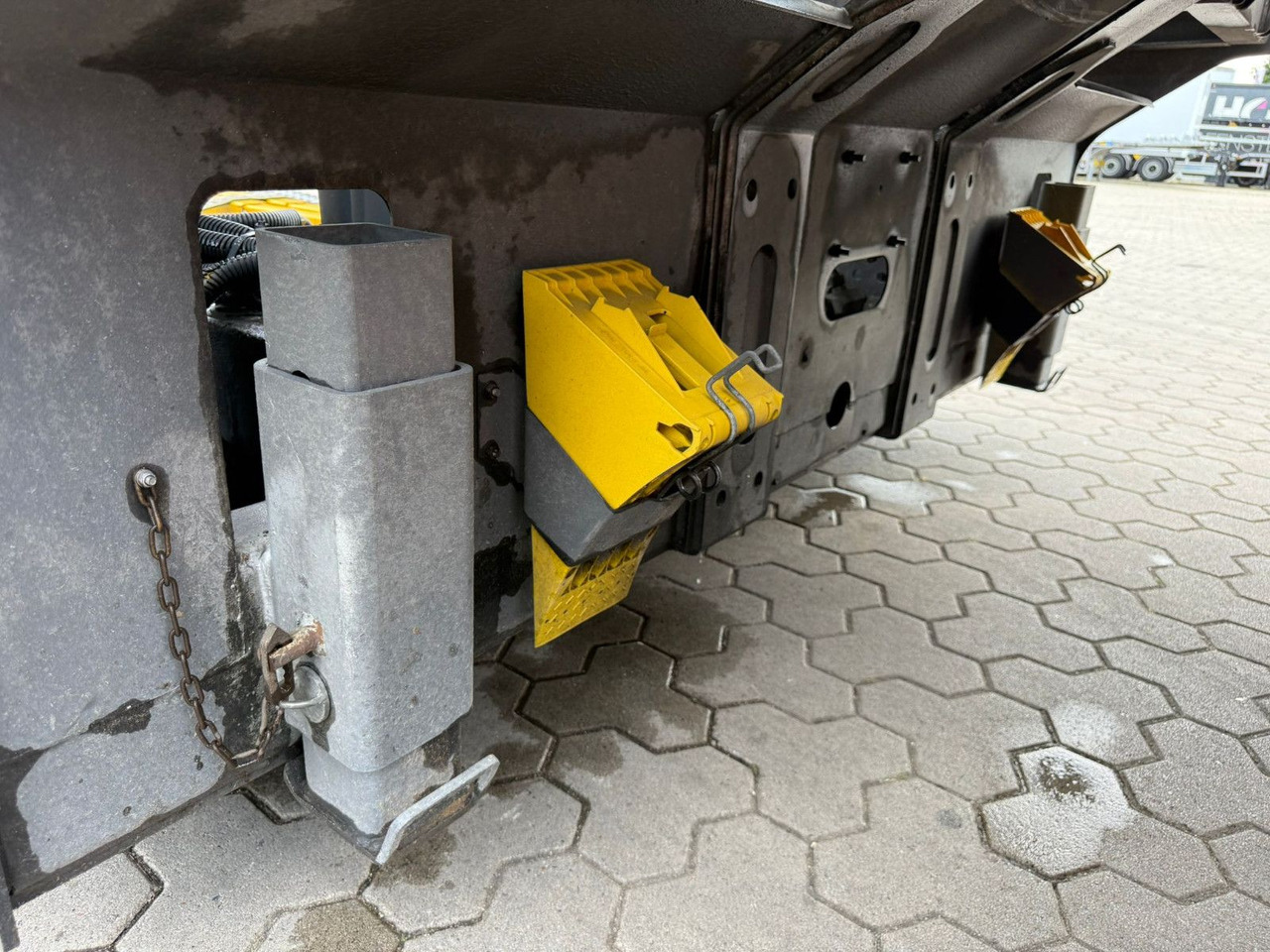 Návěs na přepravu automobilů Kässbohrer K.SOK Truck/Car Transporter: obrázek 14 Návěs na přepravu automobilů Kässbohrer K.SOK Truck/Car Transporter: obrázek 14