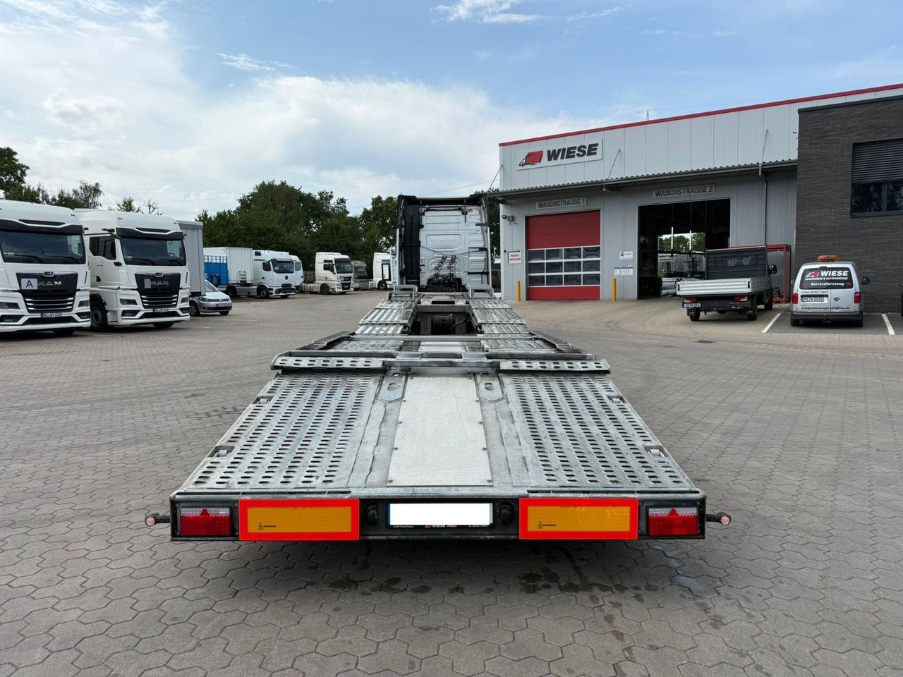 Návěs na přepravu automobilů Kässbohrer K.SOK Truck/Car Transporter: obrázek 7 Návěs na přepravu automobilů Kässbohrer K.SOK Truck/Car Transporter: obrázek 7