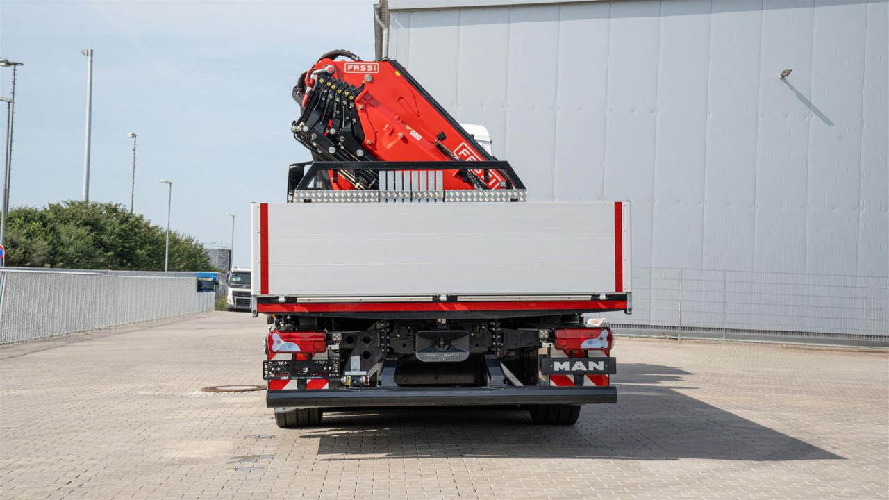 MAN 35.470 8x2 Kran F710 RA2.26 leasing MAN 35.470 8x2 Kran F710 RA2.26: obrázek 8