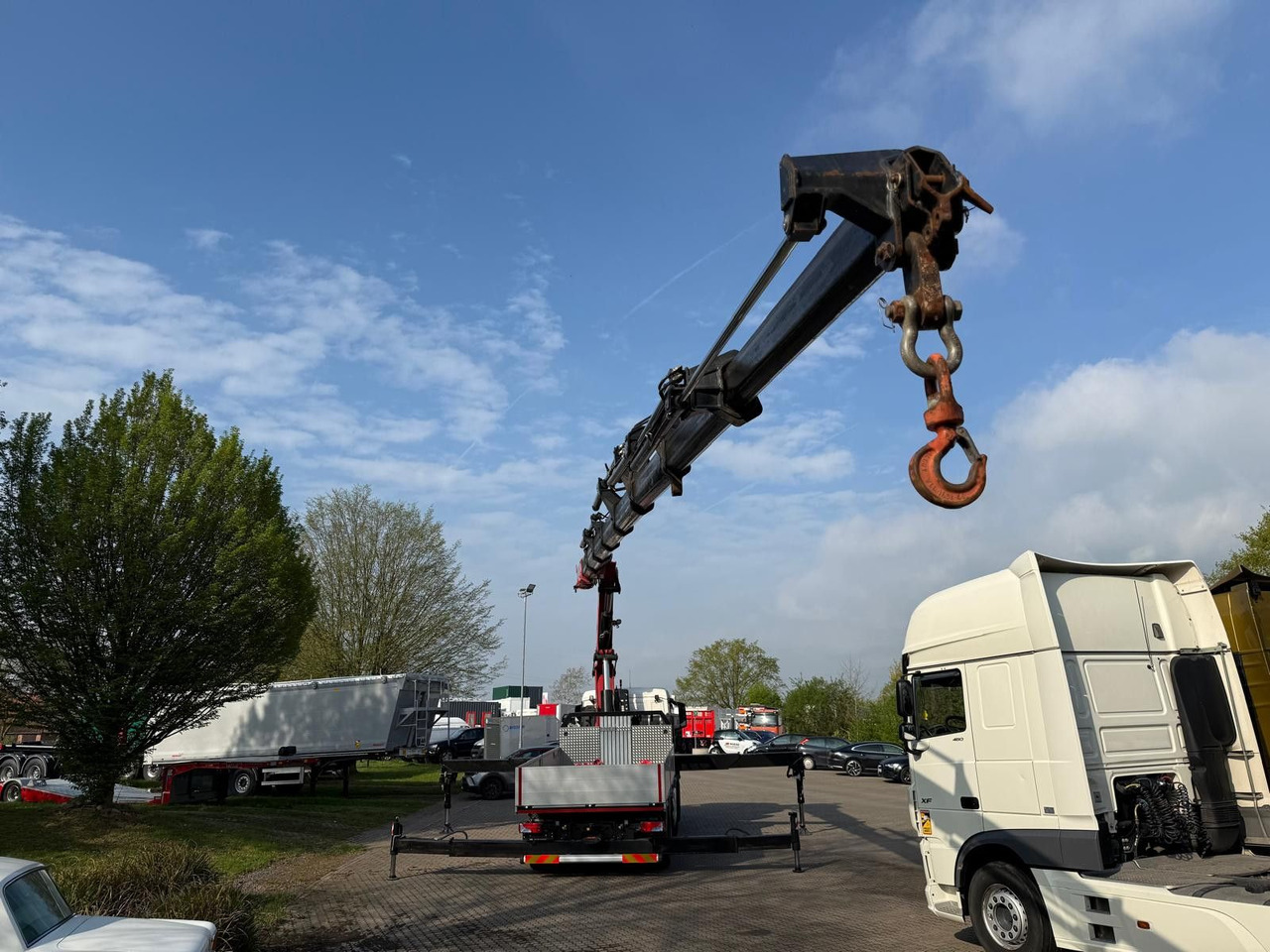 MAN 35.520 8x4 Kran Fassi F800, OHNE ABSTÜTZÜBERWACH - Auto s hydraulickou rukou: obrázek 4 MAN 35.520 8x4 Kran Fassi F800, OHNE ABSTÜTZÜBERWACH - Auto s hydraulickou rukou: obrázek 4