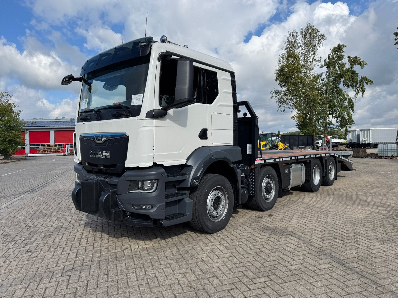MAN TGS 35.520 8x2H Baumaschinentransporter - Odtahovka: obrázek 1 MAN TGS 35.520 8x2H Baumaschinentransporter - Odtahovka: obrázek 1