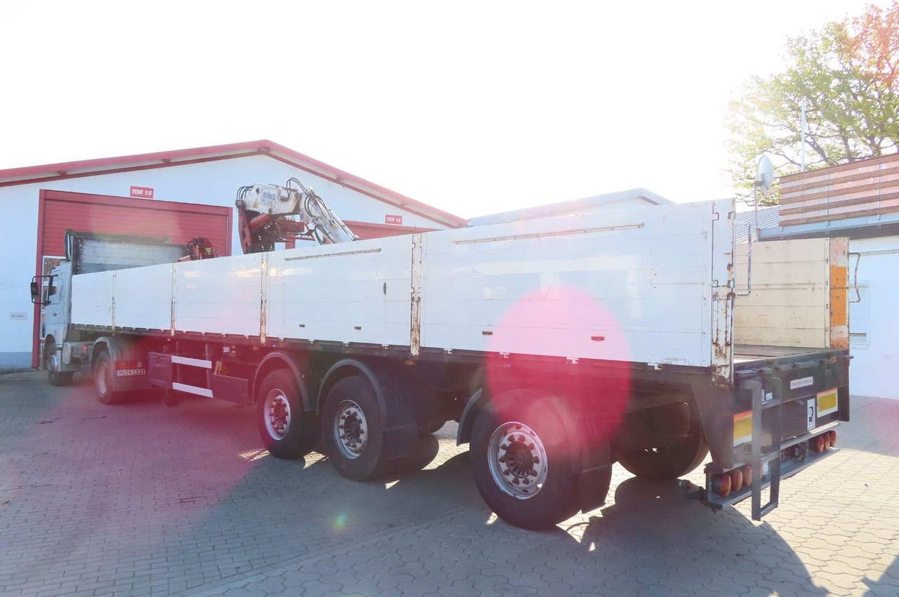 Rollkran Auflieger Kennis - Návěs valník/ Plato: obrázek 1 Rollkran Auflieger Kennis - Návěs valník/ Plato: obrázek 1