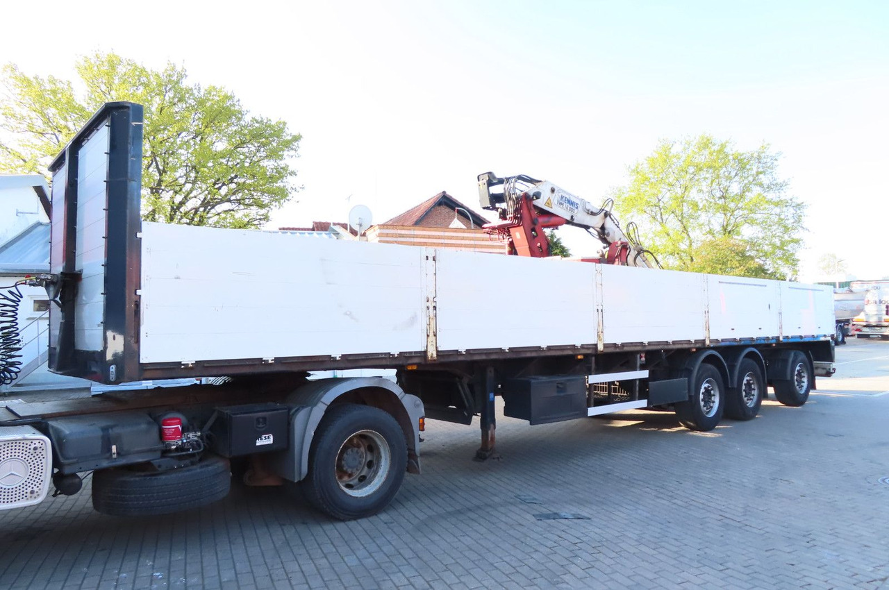 Rollkran Auflieger Kennis - Návěs valník/ Plato: obrázek 2 Rollkran Auflieger Kennis - Návěs valník/ Plato: obrázek 2