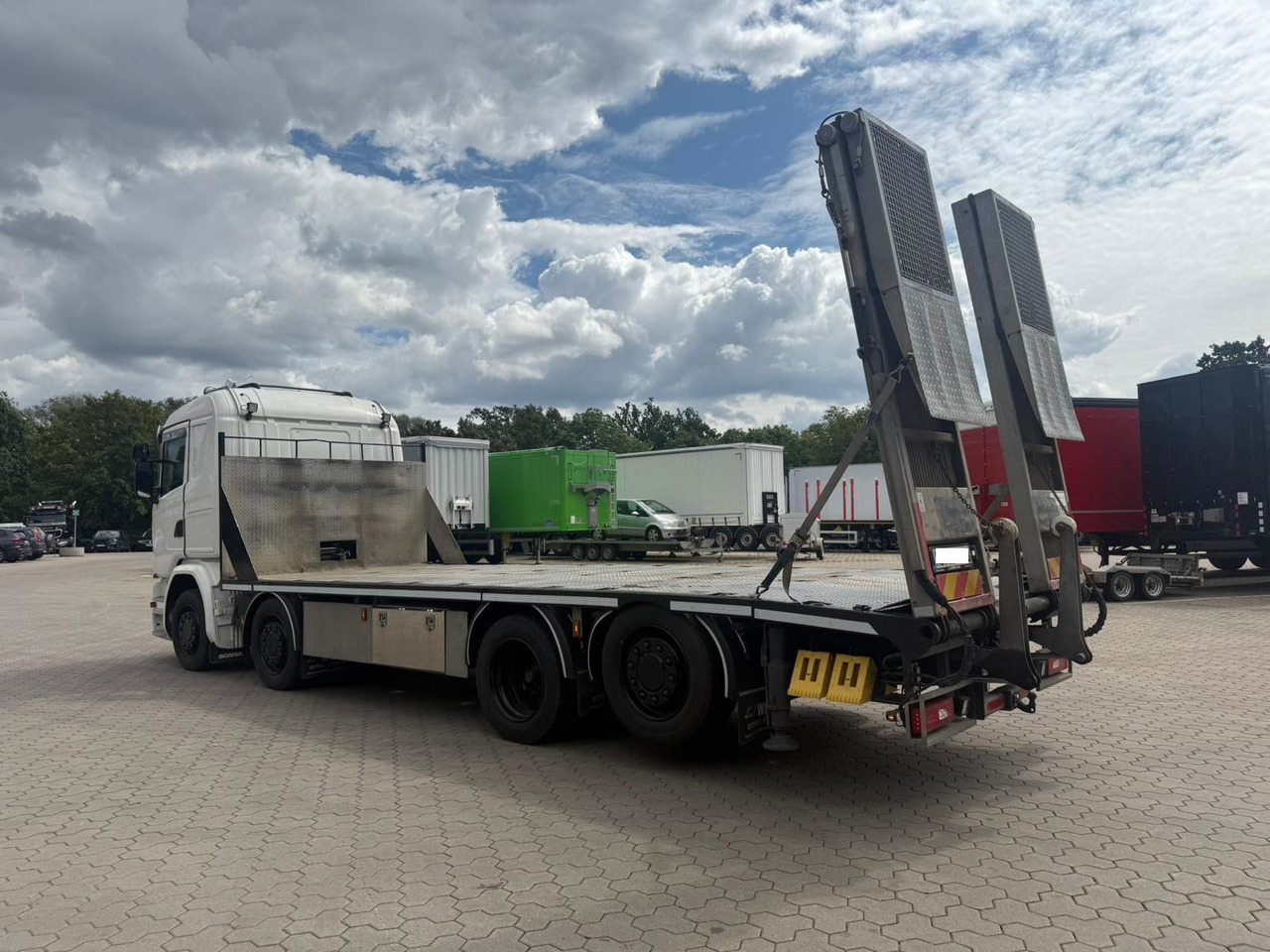 Scania G450 Baumaschinentransporter mit Rampen - Odtahovka: obrázek 3 Scania G450 Baumaschinentransporter mit Rampen - Odtahovka: obrázek 3