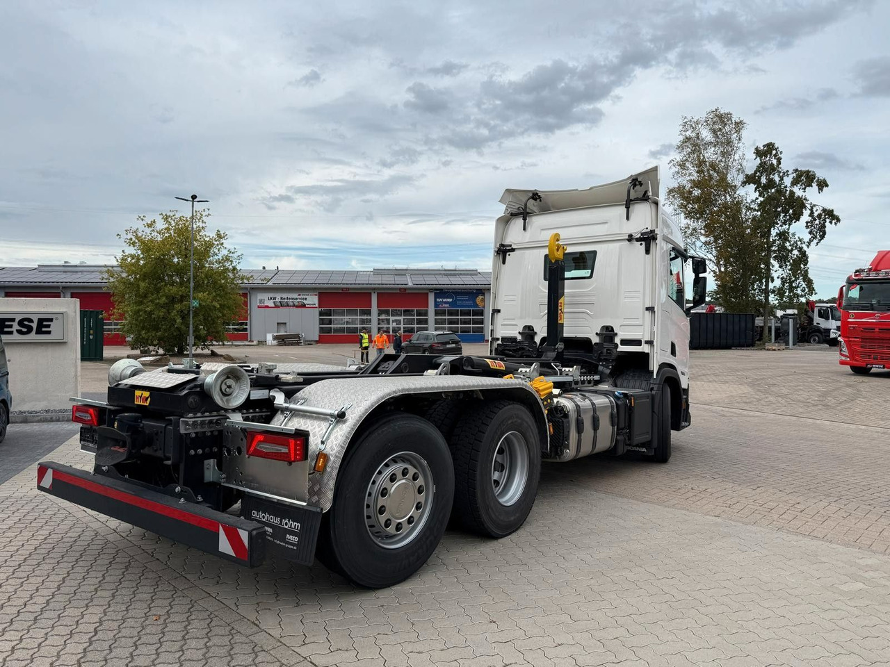 Scania R460 6x2 - Abrollkipper - Sofort Verfügbar! - Hákový nosič kontejnerů: obrázek 3 Scania R460 6x2 - Abrollkipper - Sofort Verfügbar! - Hákový nosič kontejnerů: obrázek 3