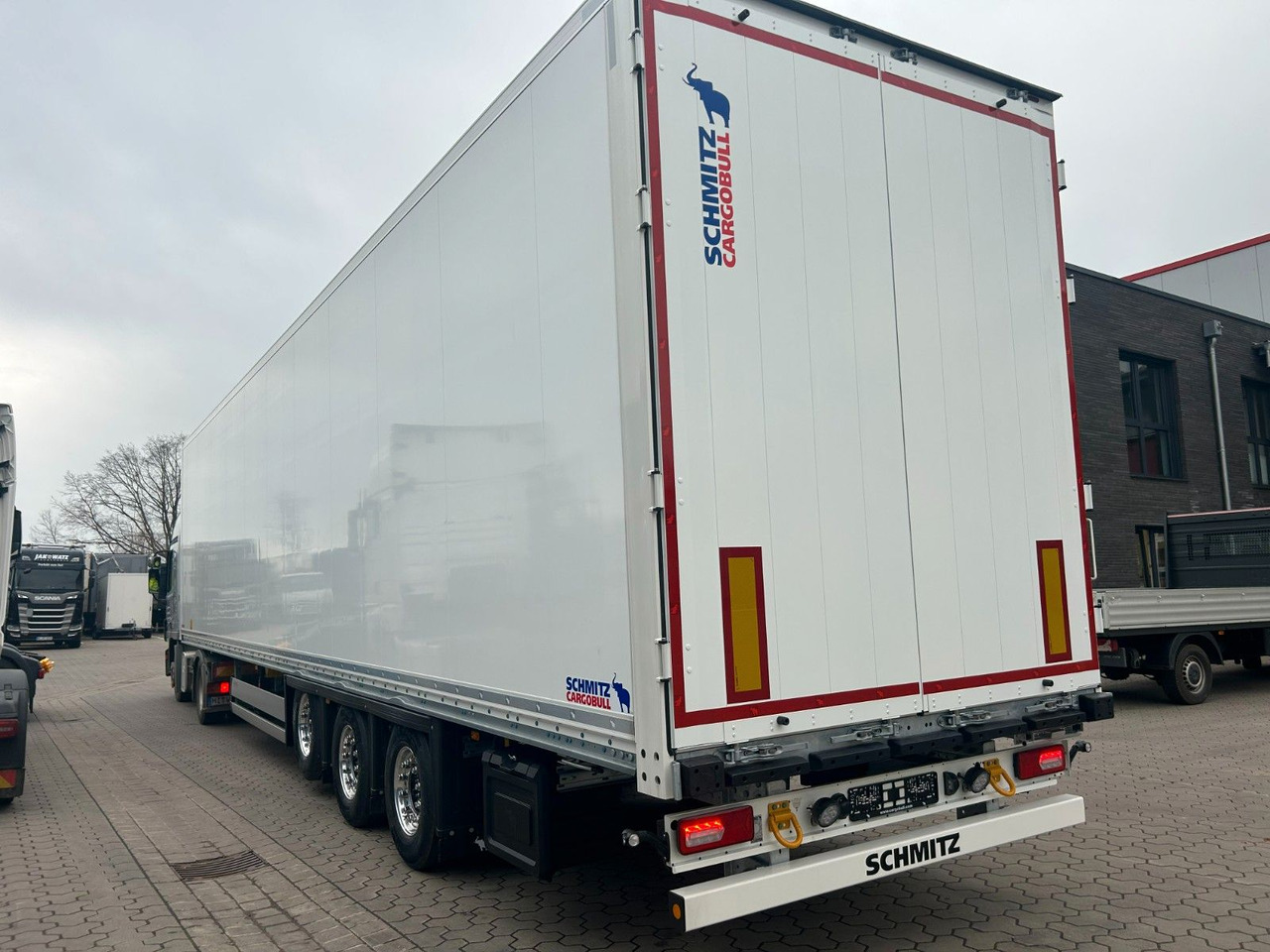 Schmitz Cargobull Mega Koffer - Trockenfrachter FERROPLAST - Skříňový návěs: obrázek 2 Schmitz Cargobull Mega Koffer - Trockenfrachter FERROPLAST - Skříňový návěs: obrázek 2