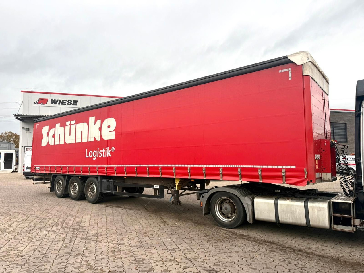 Schmitz Cargobull Speed-Curtainsider - Top Zustand - Plachtový návěs: obrázek 1 Schmitz Cargobull Speed-Curtainsider - Top Zustand - Plachtový návěs: obrázek 1