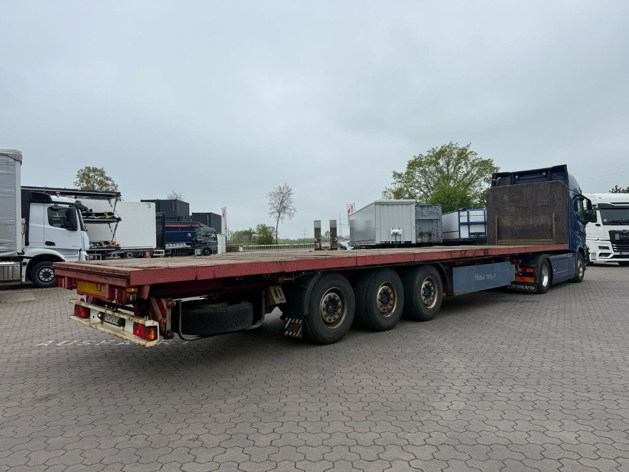 Schwarzmüller SPA 3/E Plattform Auflieger mit Schwerlastwinden - Návěs valník/ Plato: obrázek 5 Schwarzmüller SPA 3/E Plattform Auflieger mit Schwerlastwinden - Návěs valník/ Plato: obrázek 5