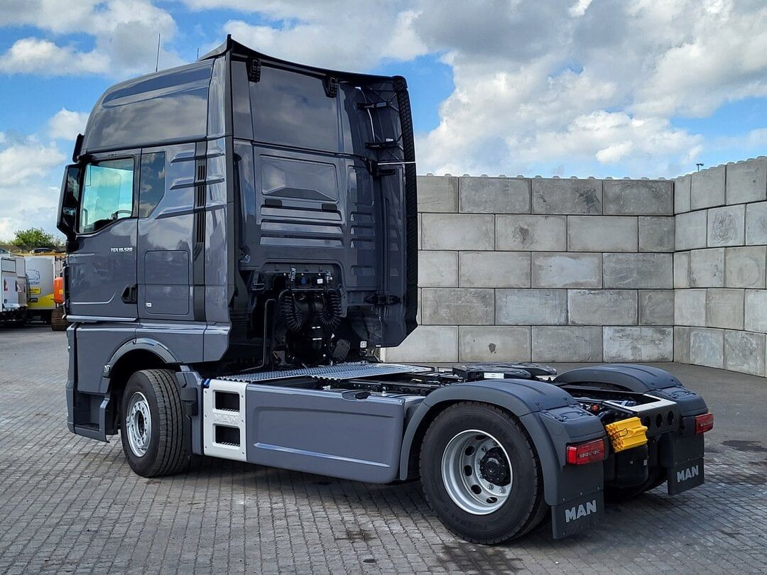 MAN TGX 18.520 GX 4x2 BL SA Euro 6 Sofort Verfügbar - Tahač: obrázek 3 MAN TGX 18.520 GX 4x2 BL SA Euro 6 Sofort Verfügbar - Tahač: obrázek 3