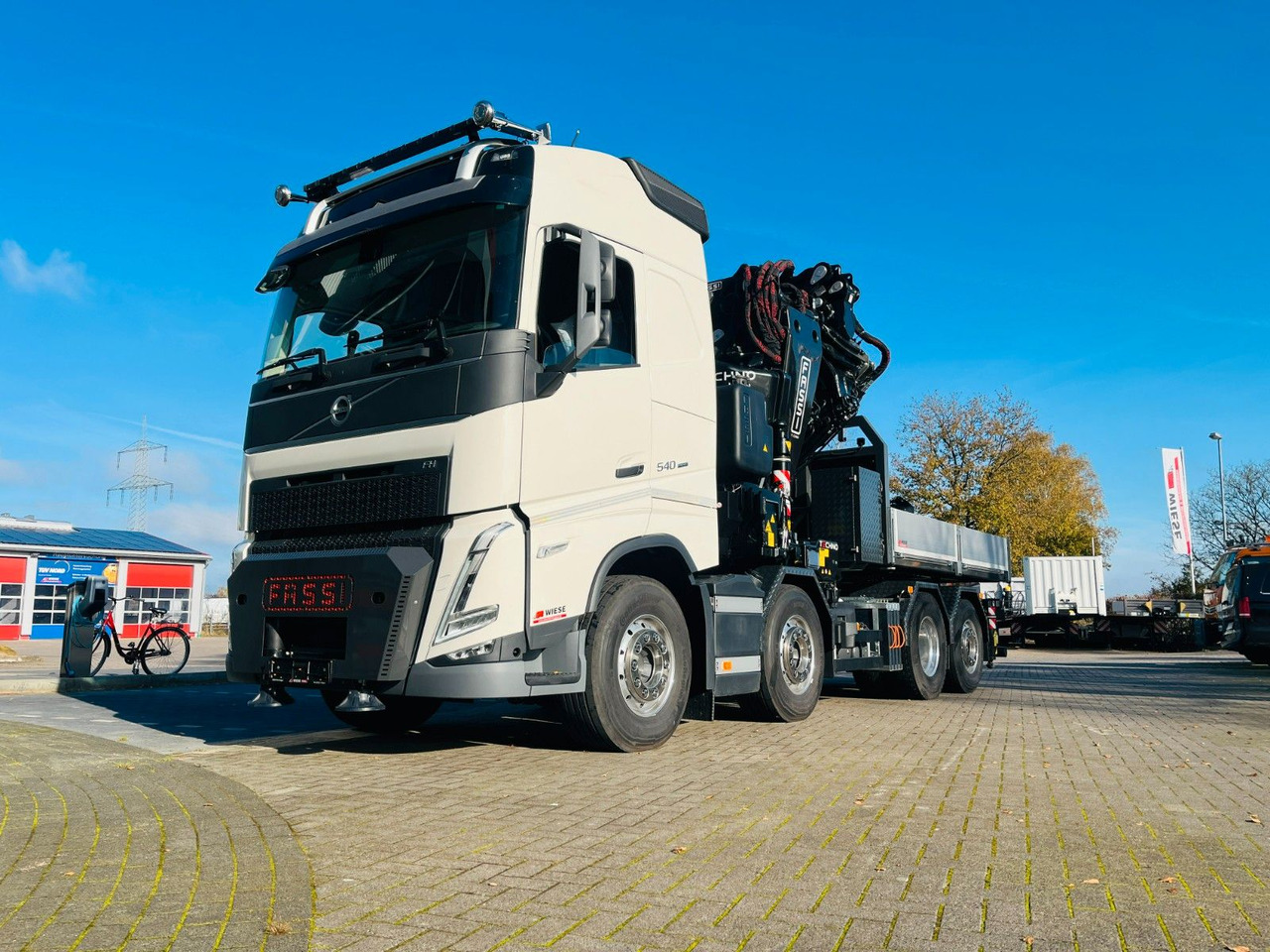Volvo FH 540 Kran mit F1450 HXP Fly Jib + Winde - Tahač: obrázek 5 Volvo FH 540 Kran mit F1450 HXP Fly Jib + Winde - Tahač: obrázek 5