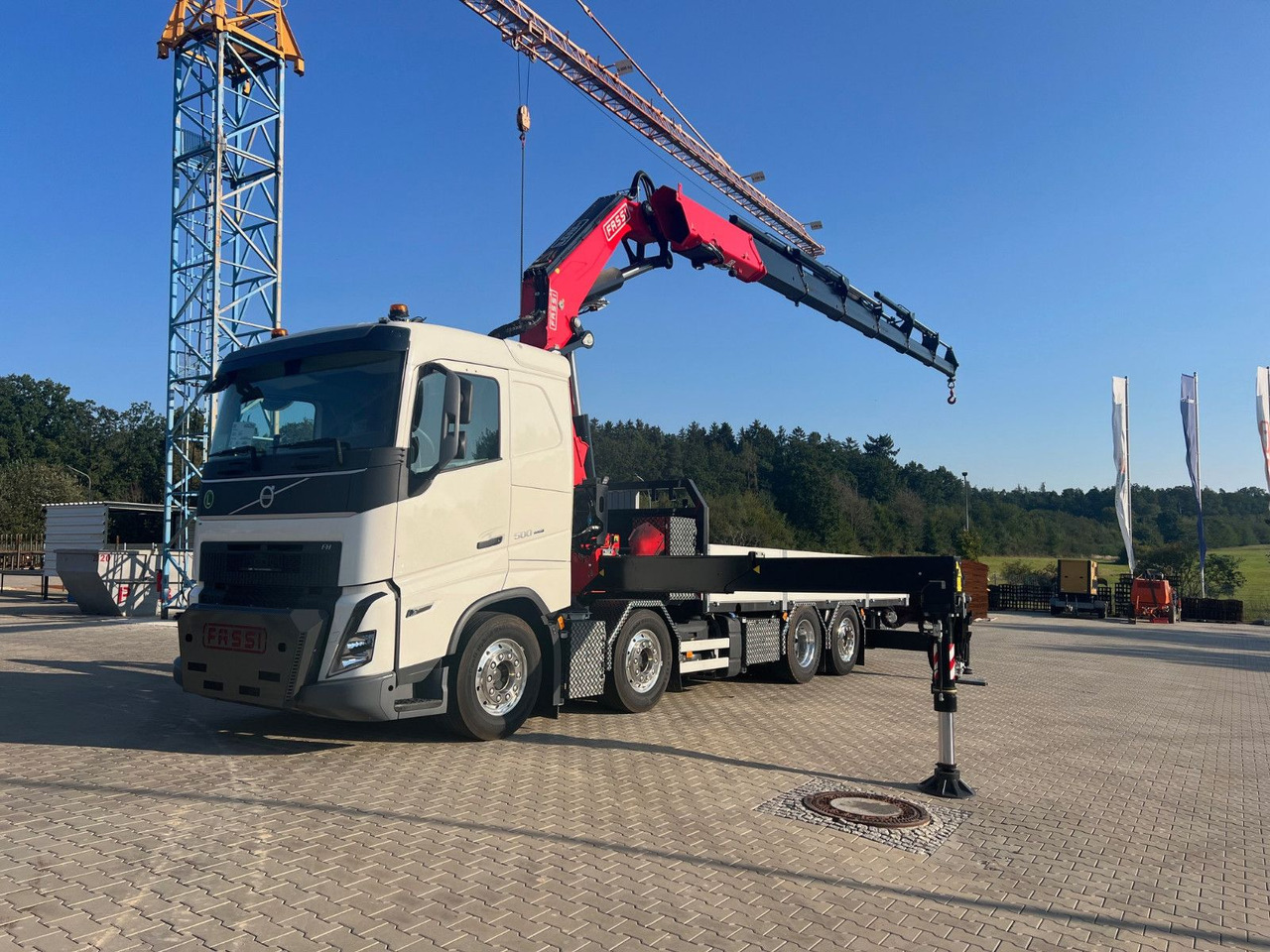 Volvo FH 500 8x2 Kran F710 RA2.26 - Nákladní automobil valníkový/ Plošinový, Auto s hydraulickou rukou: obrázek 1 Volvo FH 500 8x2 Kran F710 RA2.26 - Nákladní automobil valníkový/ Plošinový, Auto s hydraulickou rukou: obrázek 1