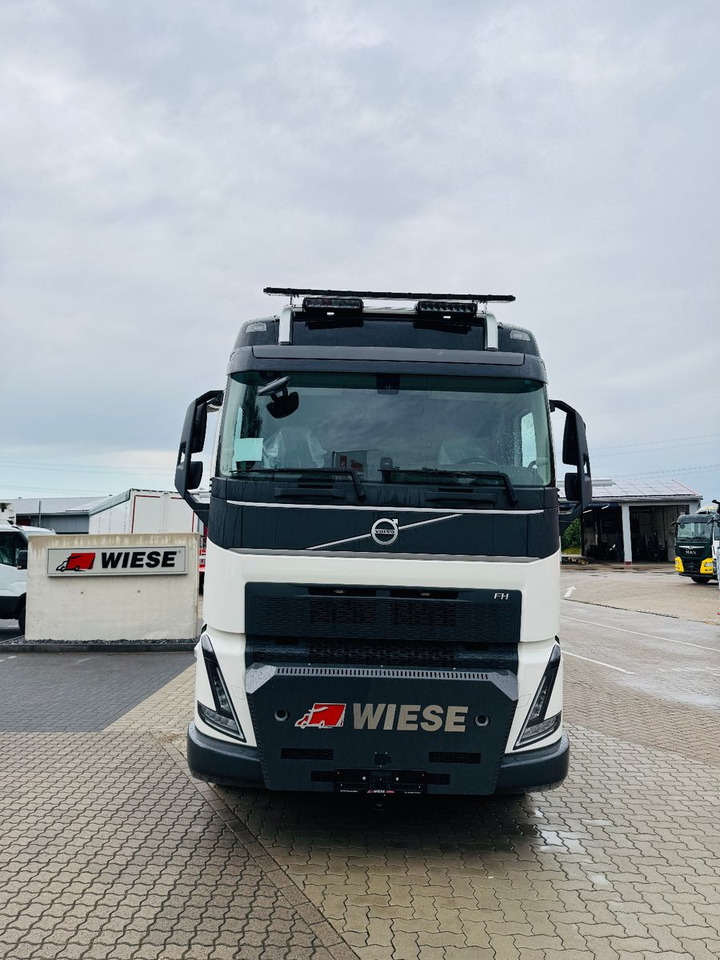 Volvo FH540 10x4 mit F1150 Ladekran, Sattelzugmaschine - Auto s hydraulickou rukou: obrázek 3 Volvo FH540 10x4 mit F1150 Ladekran, Sattelzugmaschine - Auto s hydraulickou rukou: obrázek 3