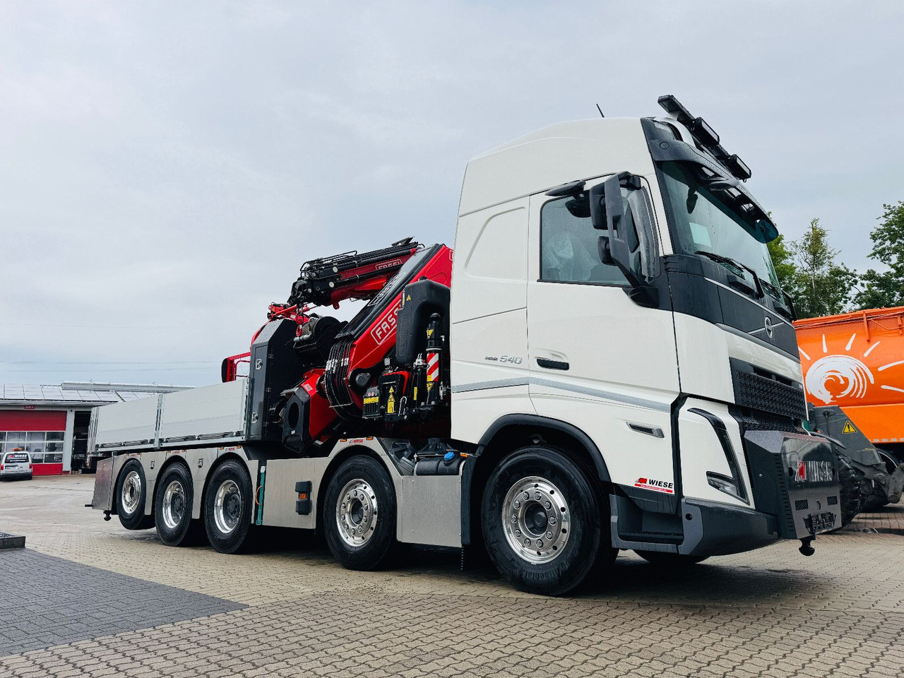 Volvo FH540 10x4 mit F1150 Ladekran, Sattelzugmaschine - Nákladní automobil valníkový/ Plošinový, Auto s hydraulickou rukou: obrázek 4 Volvo FH540 10x4 mit F1150 Ladekran, Sattelzugmaschine - Nákladní automobil valníkový/ Plošinový, Auto s hydraulickou rukou: obrázek 4