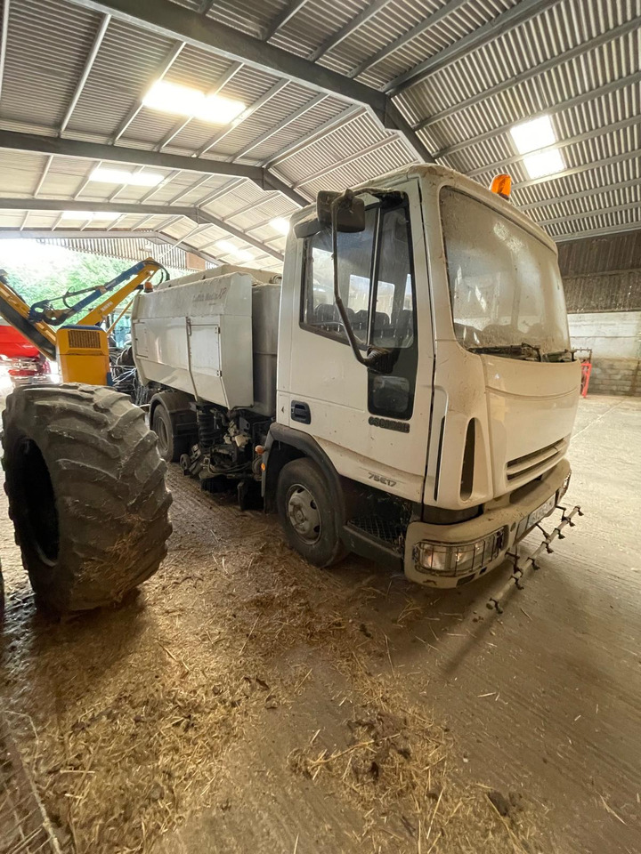 IVECO 17 E 17 - Zametací vůz: obrázek 1 IVECO 17 E 17 - Zametací vůz: obrázek 1