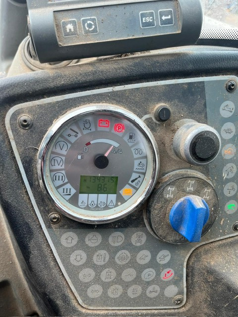 CLAAS Scorpion 7035 - Zemědělská technika: obrázek 5 CLAAS Scorpion 7035 - Zemědělská technika: obrázek 5