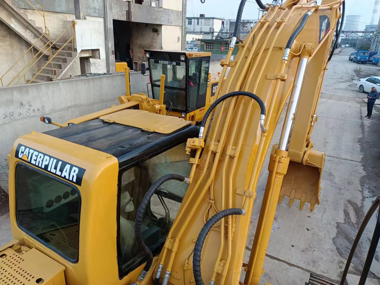 CATERPILLAR 320CL - Pásové rýpadlo: obrázek 5 CATERPILLAR 320CL - Pásové rýpadlo: obrázek 5