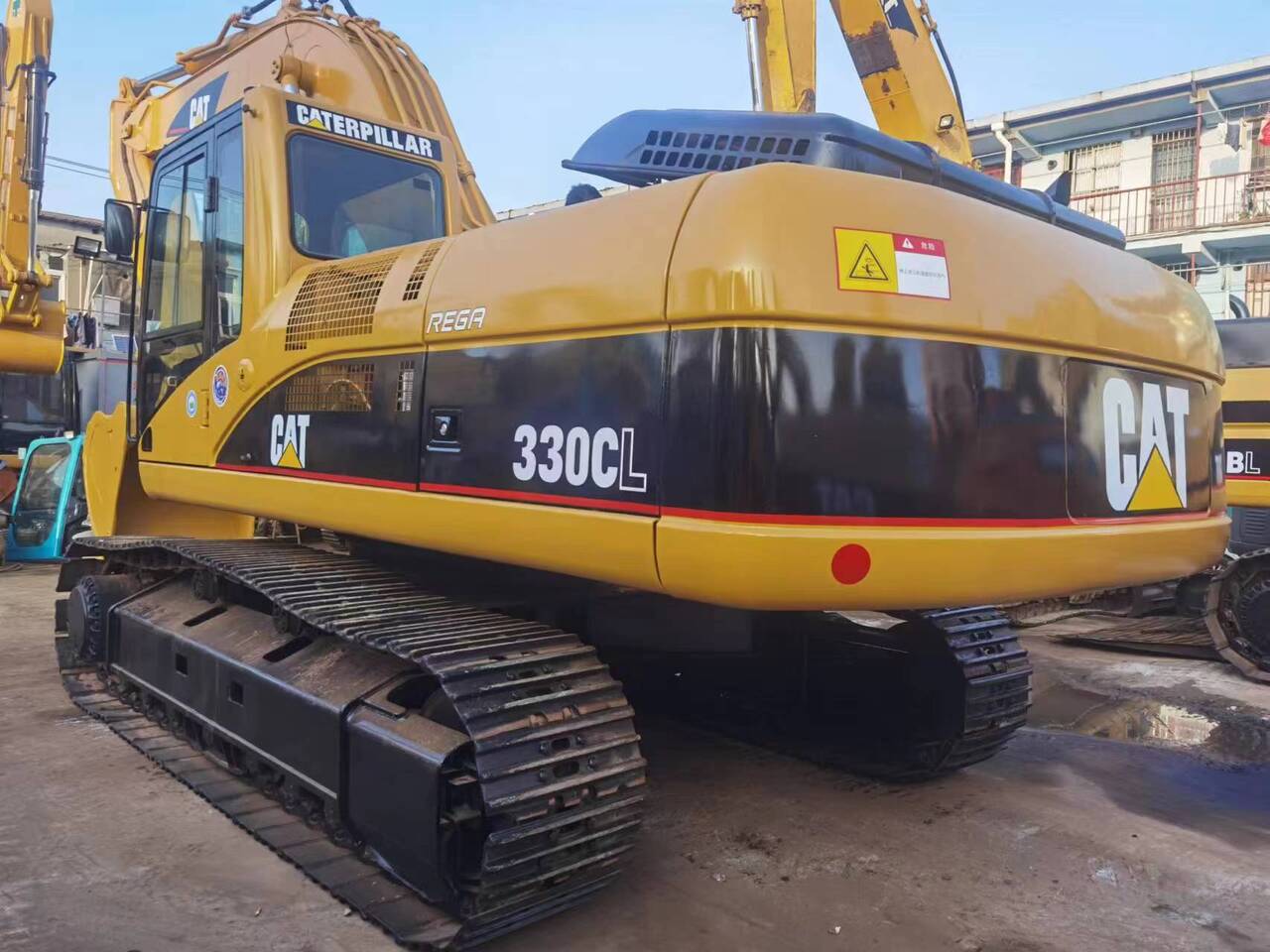 CATERPILLAR 330C - Pásové rýpadlo: obrázek 2 CATERPILLAR 330C - Pásové rýpadlo: obrázek 2