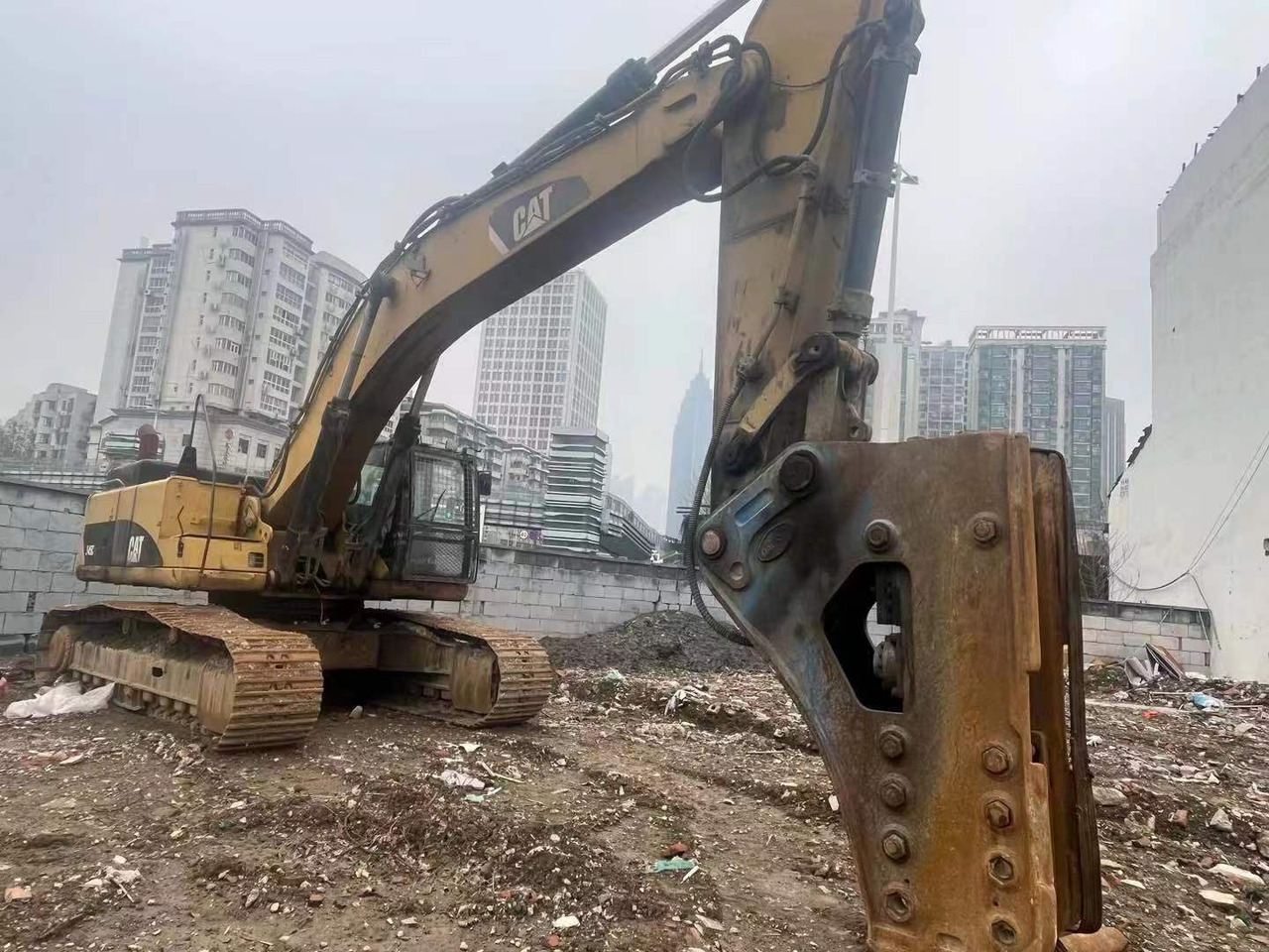 CATERPILLAR 345B - Pásové rýpadlo: obrázek 2 CATERPILLAR 345B - Pásové rýpadlo: obrázek 2