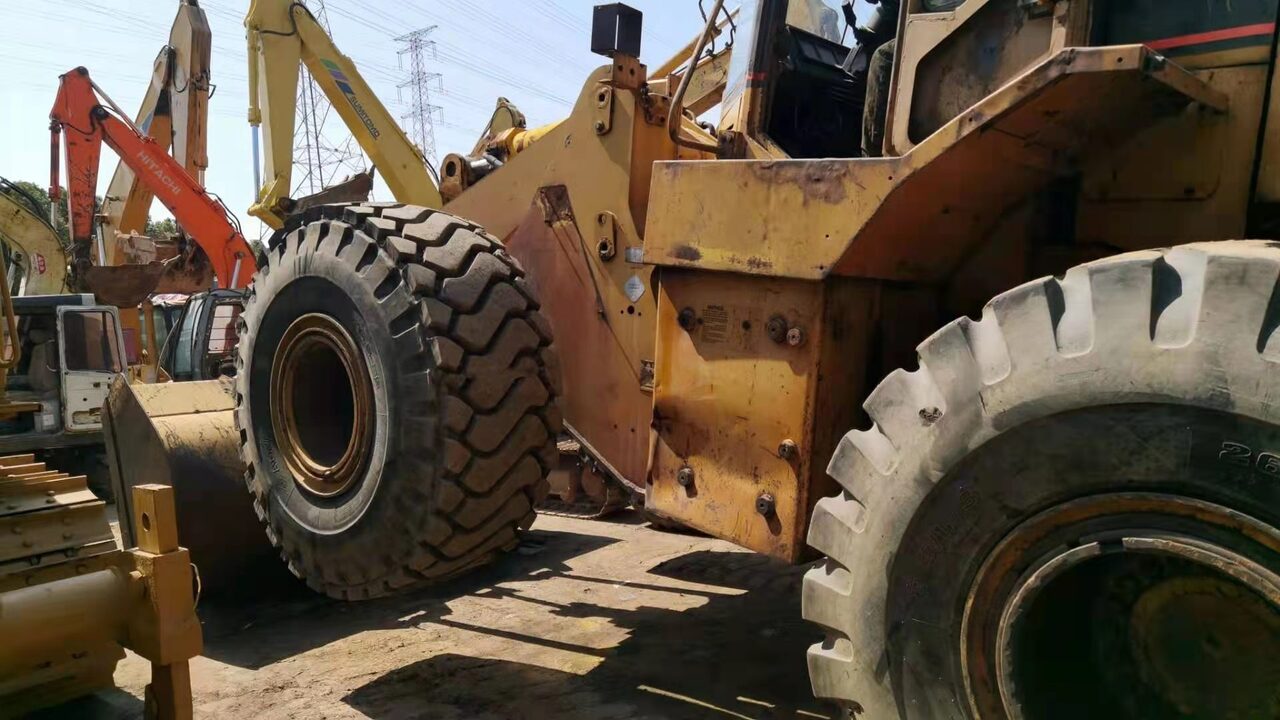 CATERPILLAR 966F - Kolový nakladač: obrázek 5 CATERPILLAR 966F - Kolový nakladač: obrázek 5