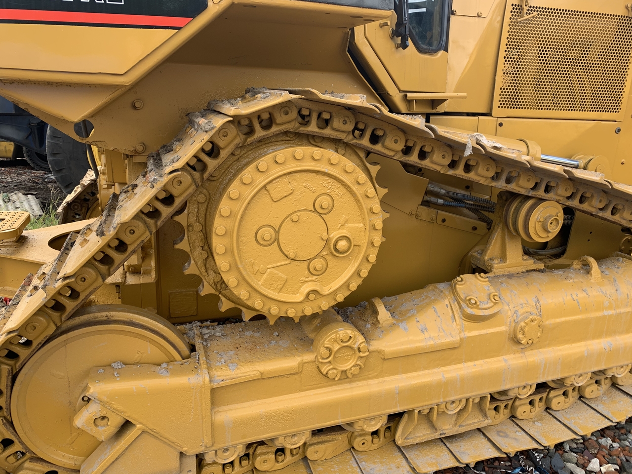 CATERPILLAR D5MXL - Buldozer: obrázek 3 CATERPILLAR D5MXL - Buldozer: obrázek 3
