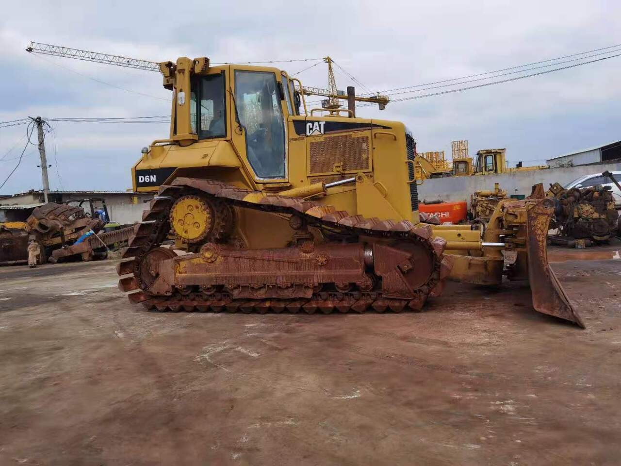 CATERPILLAR D6N - Buldozer: obrázek 5 CATERPILLAR D6N - Buldozer: obrázek 5