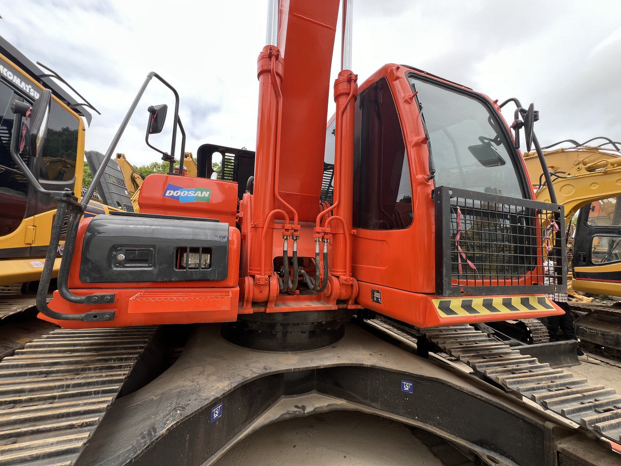 DOOSAN DX300 LC-7 - Pásové rýpadlo: obrázek 4 DOOSAN DX300 LC-7 - Pásové rýpadlo: obrázek 4