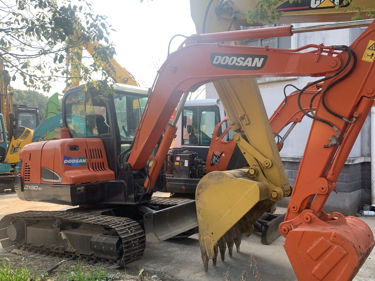 DOOSAN DX60-9 - Mini rýpadlo: obrázek 1 DOOSAN DX60-9 - Mini rýpadlo: obrázek 1