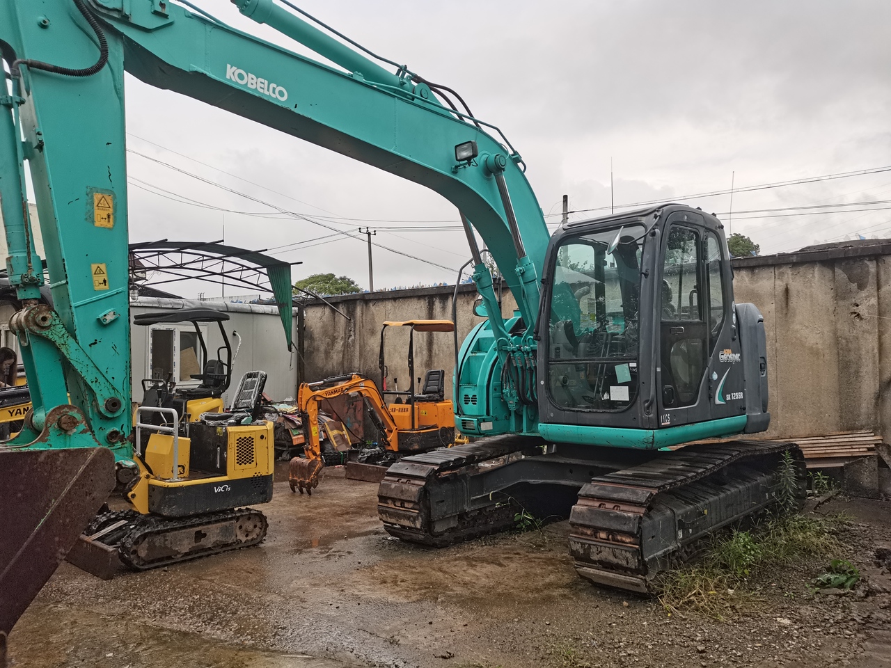 KOBELCO SK125SR - Pásové rýpadlo: obrázek 3 KOBELCO SK125SR - Pásové rýpadlo: obrázek 3