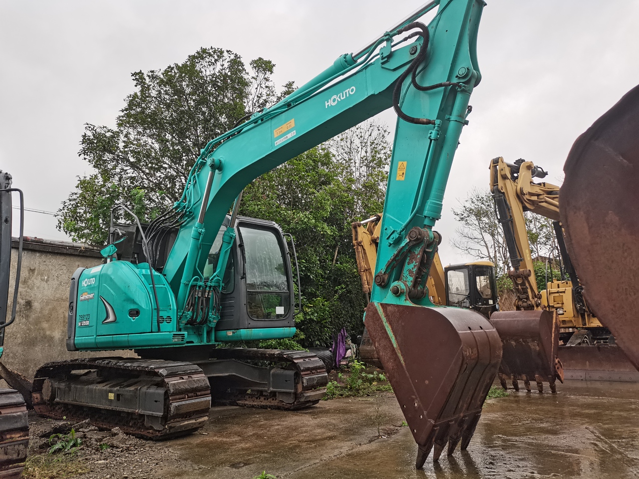 KOBELCO SK125SR - Pásové rýpadlo: obrázek 2 KOBELCO SK125SR - Pásové rýpadlo: obrázek 2