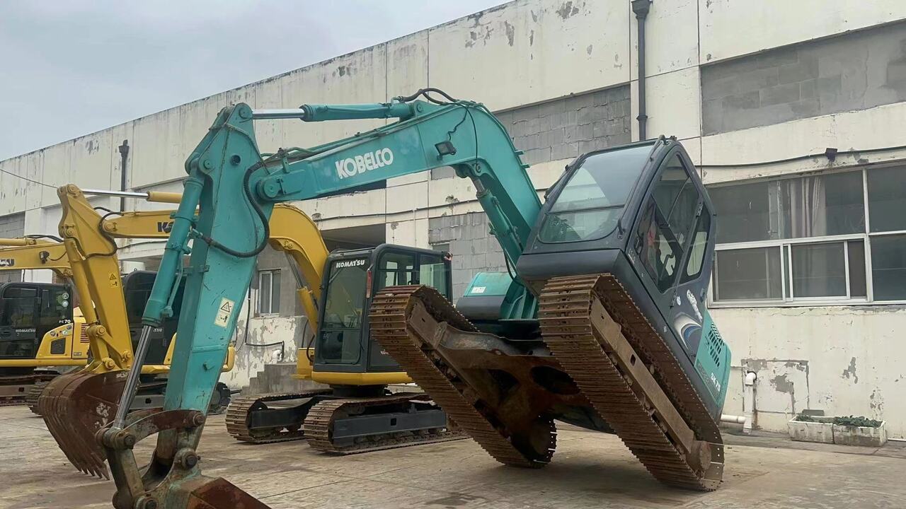 KOBELCO SK75 - Mini rýpadlo: obrázek 3 KOBELCO SK75 - Mini rýpadlo: obrázek 3