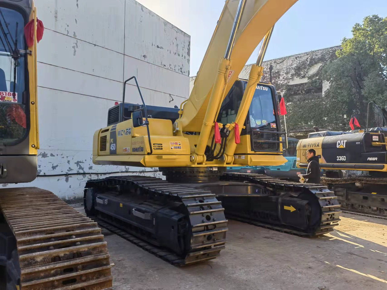 KOMATSU PC450-8-excavator - Pásové rýpadlo: obrázek 3 KOMATSU PC450-8-excavator - Pásové rýpadlo: obrázek 3