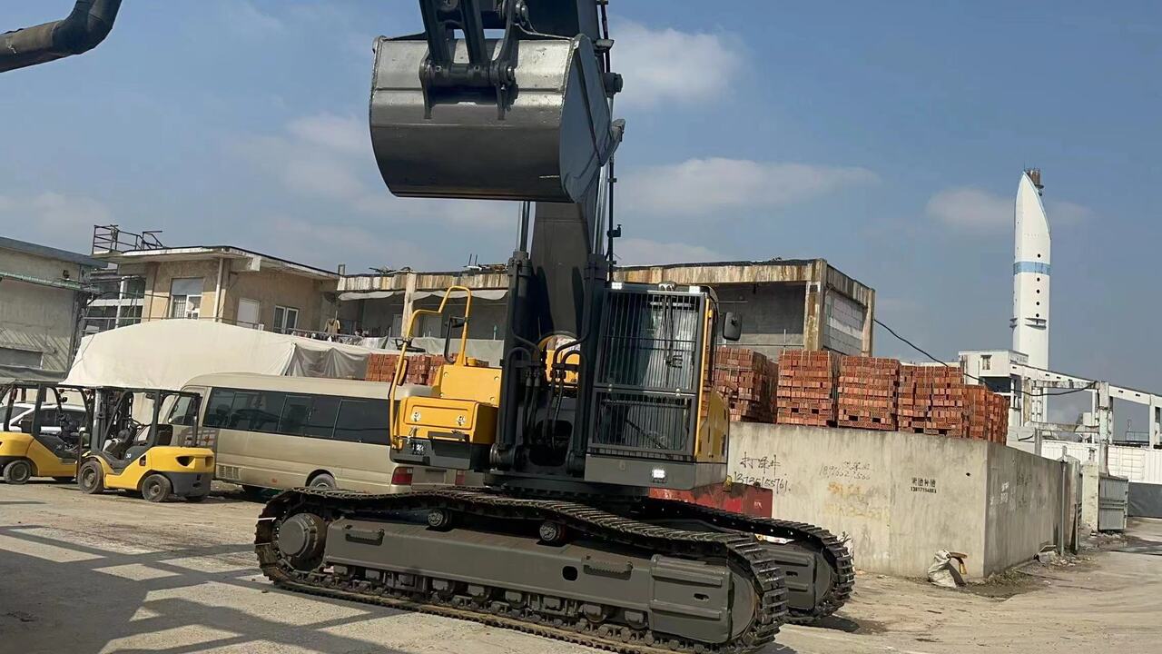 VOLVO EC480DL - Pásové rýpadlo: obrázek 3 VOLVO EC480DL - Pásové rýpadlo: obrázek 3