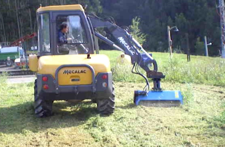 Makinor DH - Lesní mulčovač: obrázek 3 Makinor DH - Lesní mulčovač: obrázek 3