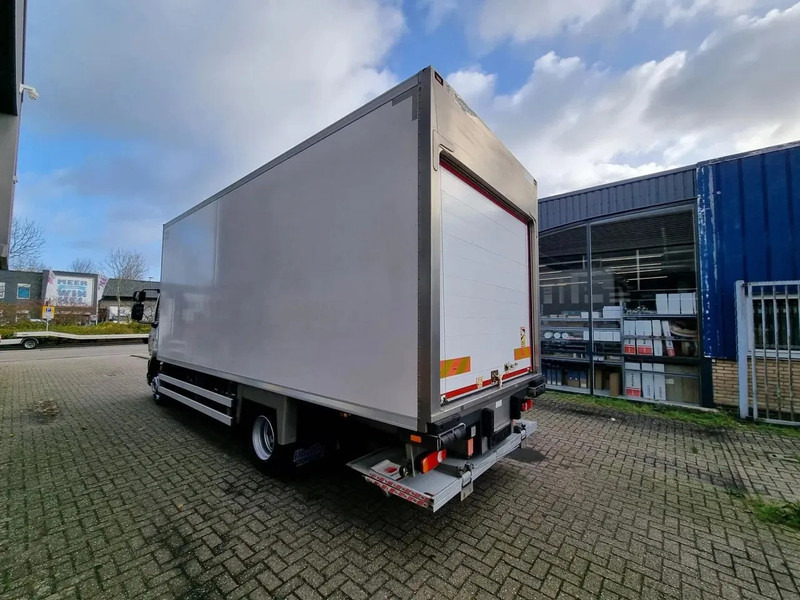 DAF LF 220 Kuhlkoffer/Carrier 750MT MULTITEMP/ LBW/ EURO 6 - Chladírenský nákladní automobil: obrázek 5 DAF LF 220 Kuhlkoffer/Carrier 750MT MULTITEMP/ LBW/ EURO 6 - Chladírenský nákladní automobil: obrázek 5